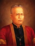 A scion of the Chao Chet Ton Dynasty that ruled Chiang Mai and the former Lan Na Kingdom as a tributary of the Siamese Chakri Dynasty in Bangkok from 1775 to 1939.